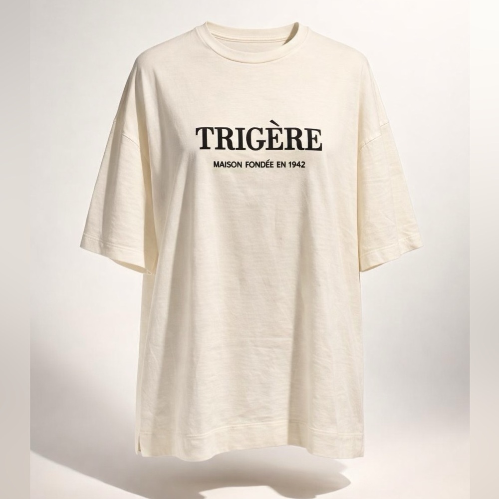 Trigère The Circle Limited Edition Annie Lennox tee, cream/blk, szS oversized